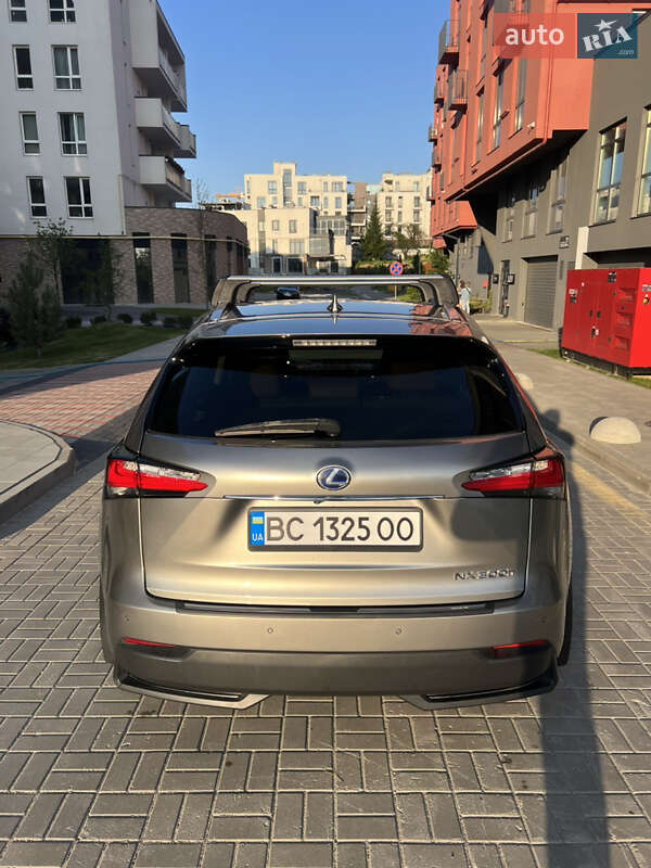 Внедорожник / Кроссовер Lexus NX 2017 в Львове