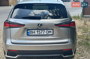 Внедорожник / Кроссовер Lexus NX 2017 в 