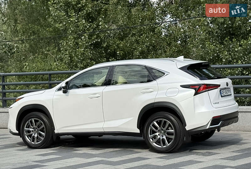 Внедорожник / Кроссовер Lexus NX 2018 в Днепре фото 7 Внедорожник / Кроссовер Lexus NX 2018 в Днепре