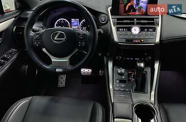 Внедорожник / Кроссовер Lexus NX 2018 в 