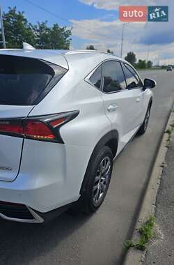 Внедорожник / Кроссовер Lexus NX 2018 в 