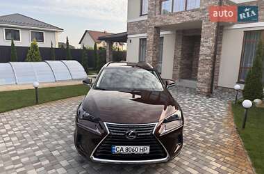 Внедорожник / Кроссовер Lexus NX 2019 в 