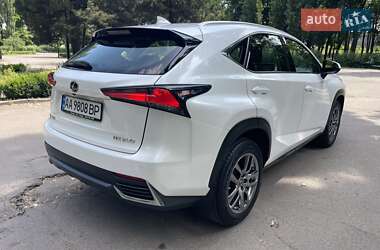 Внедорожник / Кроссовер Lexus NX 2019 в 