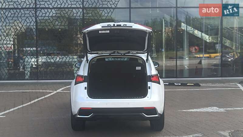 Внедорожник / Кроссовер Lexus NX 2019 в Киеве
