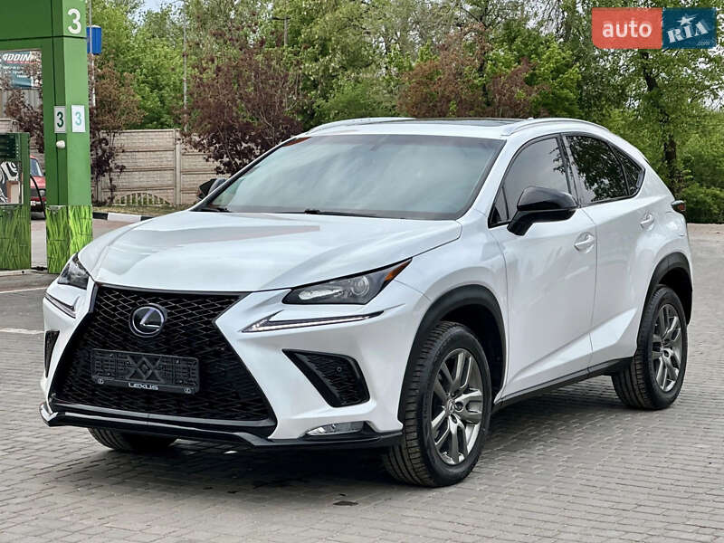 Внедорожник / Кроссовер Lexus NX 2015 в Одессе
