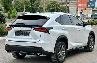 Внедорожник / Кроссовер Lexus NX 2015 в 