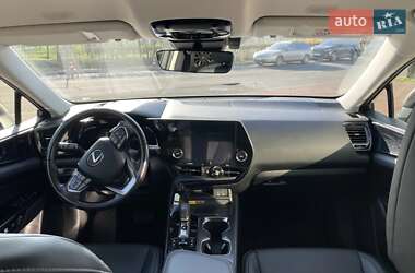 Внедорожник / Кроссовер Lexus NX 2021 в 