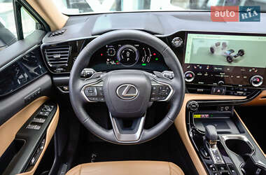 Внедорожник / Кроссовер Lexus NX 2024 в 