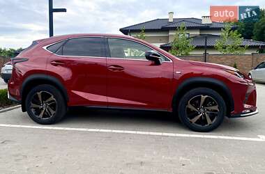 Внедорожник / Кроссовер Lexus NX 2021 в 