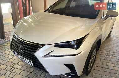Внедорожник / Кроссовер Lexus NX 2018 в 