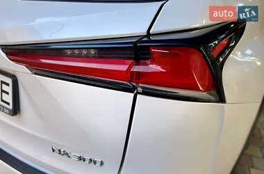 Внедорожник / Кроссовер Lexus NX 2018 в 