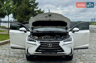 Внедорожник / Кроссовер Lexus NX 2016 в 