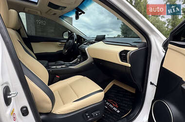 Внедорожник / Кроссовер Lexus NX 2016 в 
