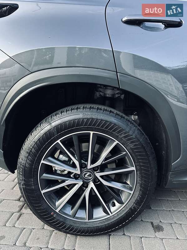 Позашляховик / Кросовер Lexus NX 2024 в Києві