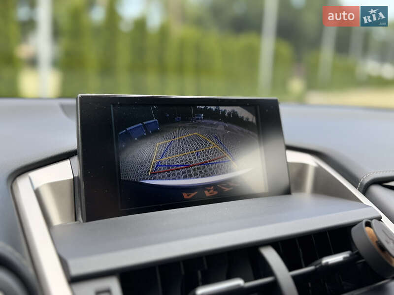 Внедорожник / Кроссовер Lexus NX 2017 в Харькове