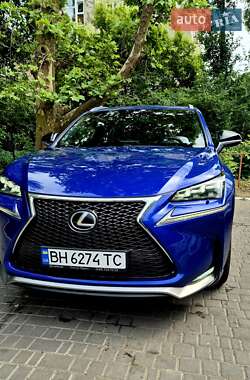 Позашляховик / Кросовер Lexus NX 2016 в 