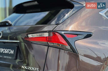 Внедорожник / Кроссовер Lexus NX 2015 в 