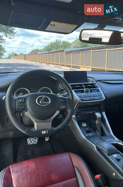 Внедорожник / Кроссовер Lexus NX 2015 в 
