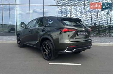 Внедорожник / Кроссовер Lexus NX 2020 в 