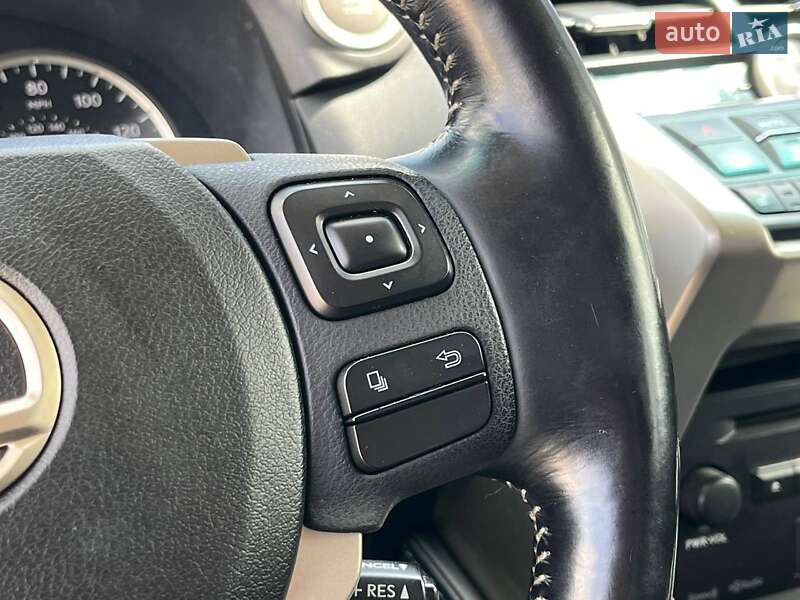 Внедорожник / Кроссовер Lexus NX 2016 в Львове