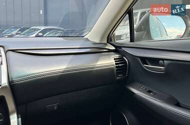Внедорожник / Кроссовер Lexus NX 2016 в 