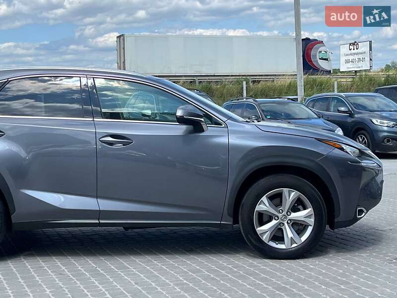 Внедорожник / Кроссовер Lexus NX 2016 в Львове