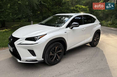 Lexus NX 2021