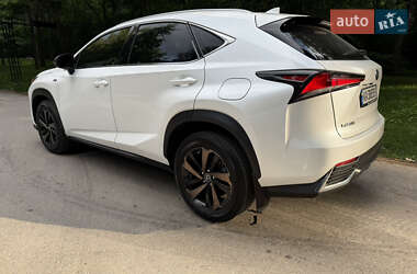 Внедорожник / Кроссовер Lexus NX 2021 в 