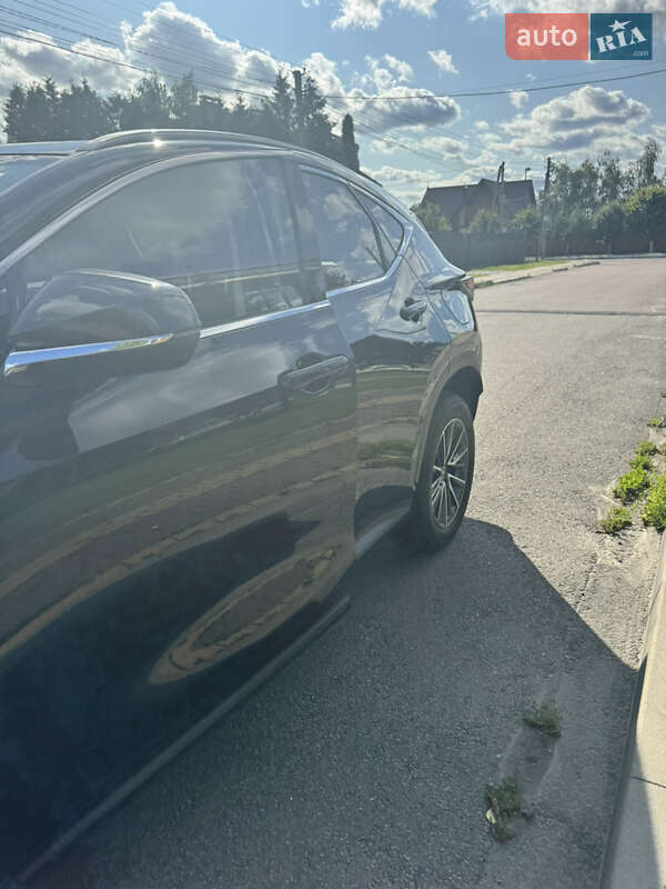 Внедорожник / Кроссовер Lexus NX 2022 в Киеве