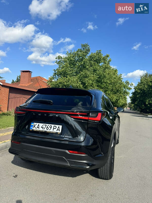 Внедорожник / Кроссовер Lexus NX 2022 в Киеве
