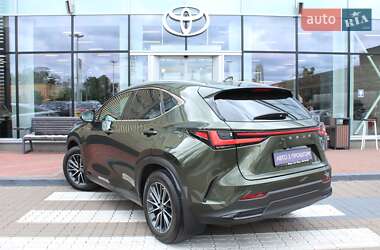 Внедорожник / Кроссовер Lexus NX 2023 в 