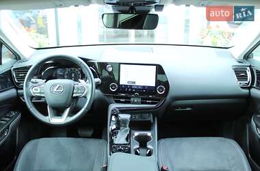 Внедорожник / Кроссовер Lexus NX 2023 в 