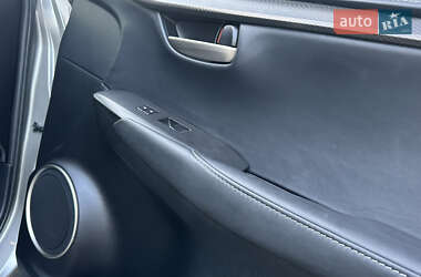 Внедорожник / Кроссовер Lexus NX 2017 в 