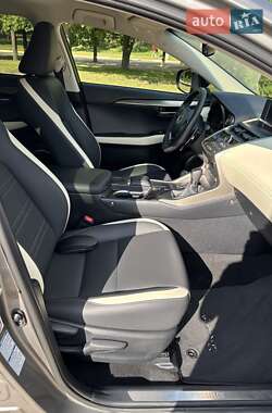 Внедорожник / Кроссовер Lexus NX 2019 в 