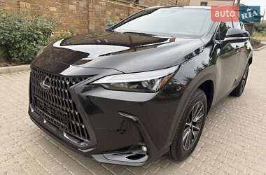 Внедорожник / Кроссовер Lexus NX 2024 в 
