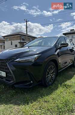 Внедорожник / Кроссовер Lexus NX 2022 в 