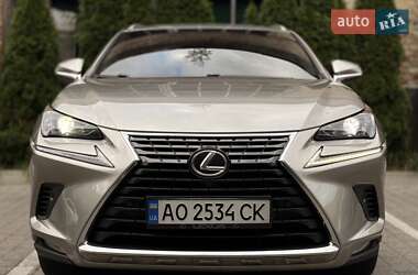 Внедорожник / Кроссовер Lexus NX 2018 в 