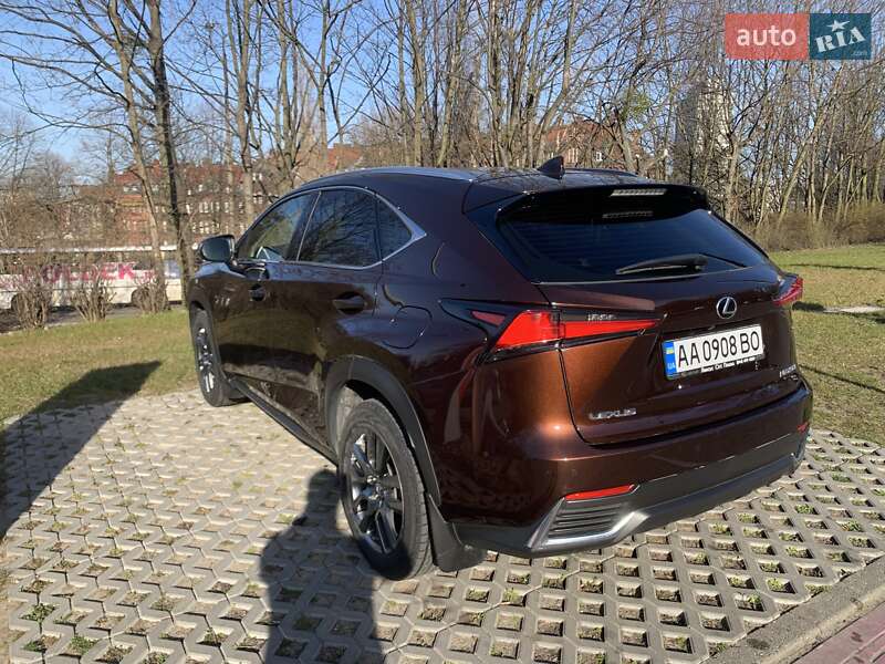Внедорожник / Кроссовер Lexus NX 2018 в Киеве