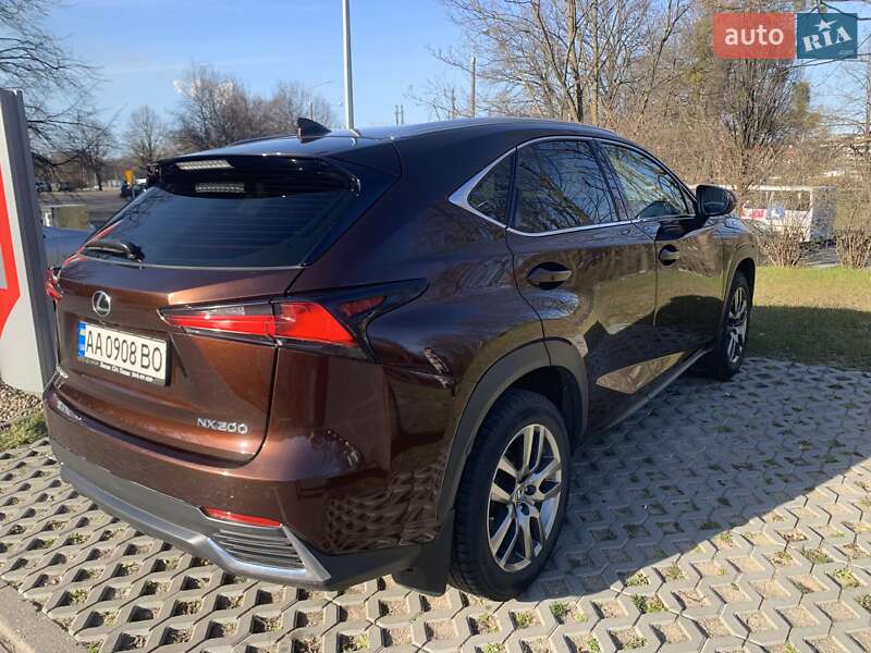 Внедорожник / Кроссовер Lexus NX 2018 в Киеве