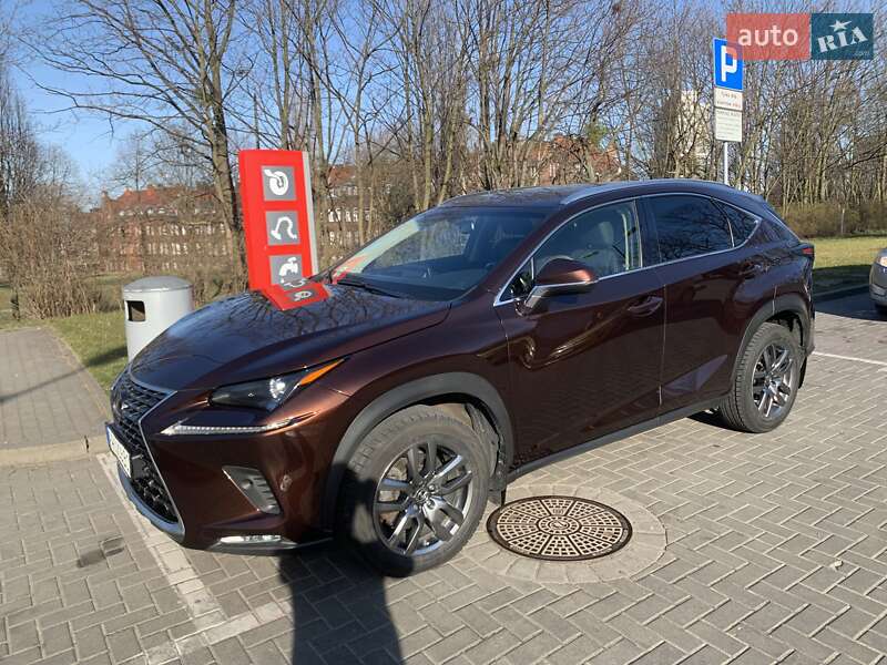 Внедорожник / Кроссовер Lexus NX 2018 в Киеве