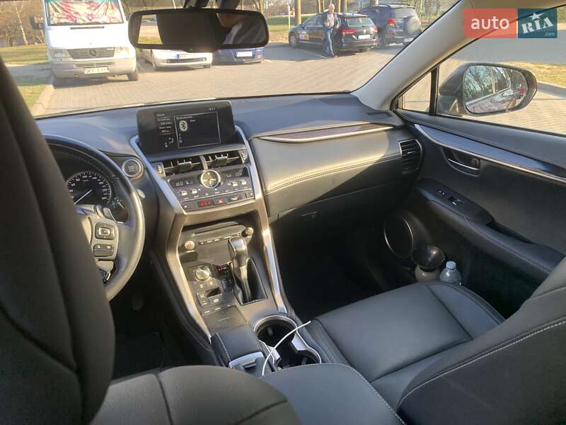 Внедорожник / Кроссовер Lexus NX 2018 в Киеве