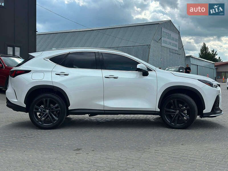 Внедорожник / Кроссовер Lexus NX 2023 в Львове