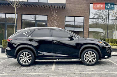 Внедорожник / Кроссовер Lexus NX 2017 в 