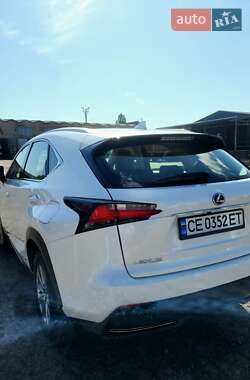 Внедорожник / Кроссовер Lexus NX 2015 в 