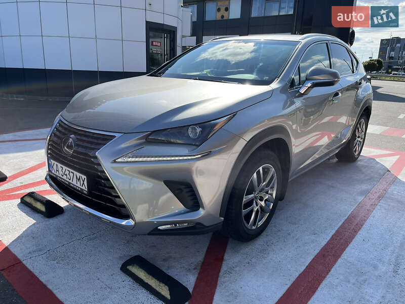 Внедорожник / Кроссовер Lexus NX 2017 в Киеве