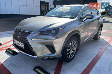 Внедорожник / Кроссовер Lexus NX 2017 в 