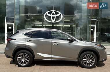 Внедорожник / Кроссовер Lexus NX 2016 в 