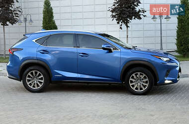 Внедорожник / Кроссовер Lexus NX 2018 в 