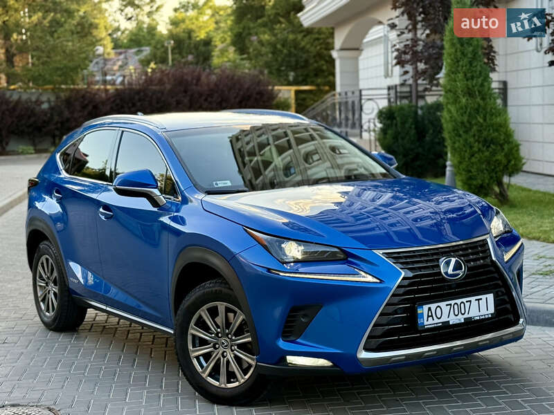 Внедорожник / Кроссовер Lexus NX 2018 в Одессе