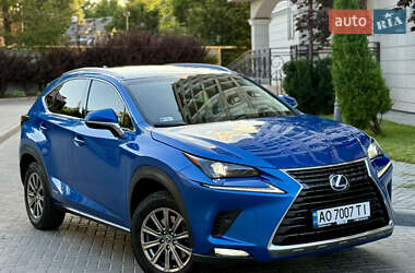 Внедорожник / Кроссовер Lexus NX 2018 в 